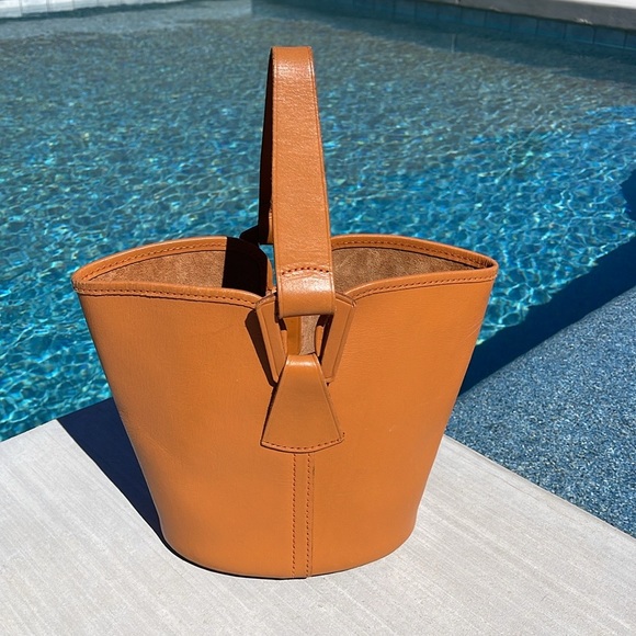 Norris Leather Bucket Bag - Picture 6 of 10